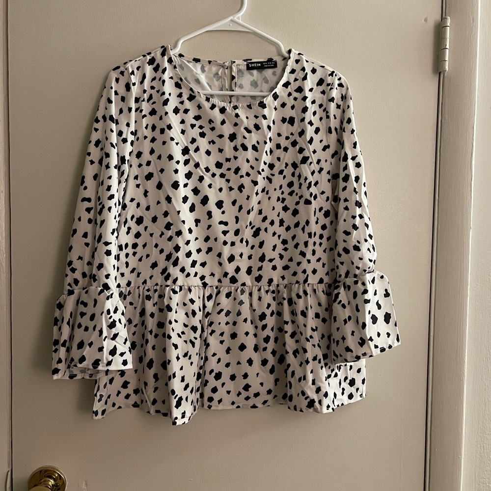 Shein white and black top